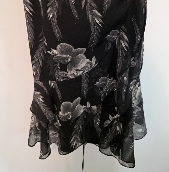 NWT All Saints Ari Mia Chiffron Black White Floral Wrap Dress Size US 10 - Picture 7 of 9